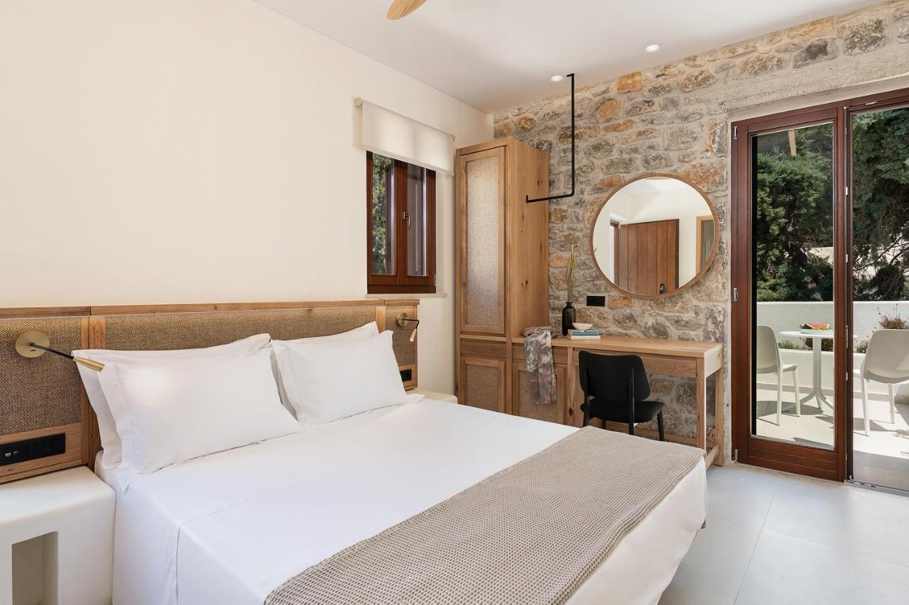 The Authentic Village Boutique Hotel Khora Sfakion Exterior photo