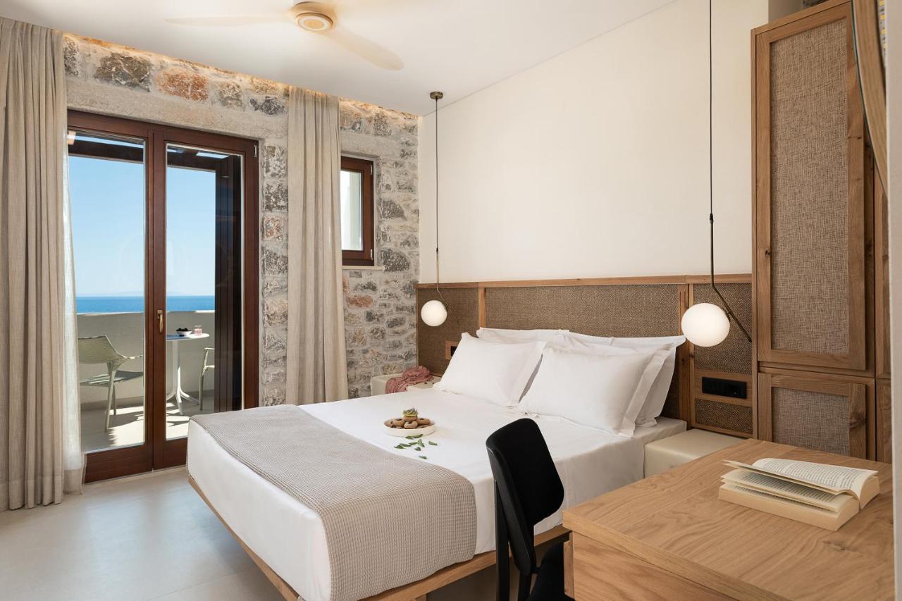 The Authentic Village Boutique Hotel Khora Sfakion Exterior photo